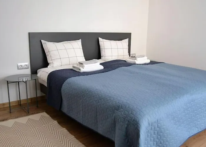 アパート Modern Center 2 Bedroom *