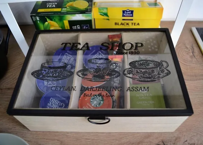 Modern Center 2 Bedroom アパート *